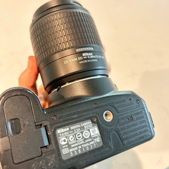 Nikon D3100 DSLR Camera with 55-200mm lens - Picture 11 of 13